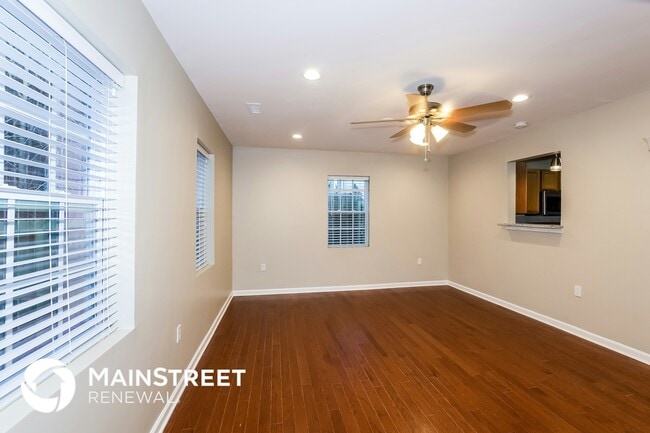 Photo - 9529 Bradstreet Commons Way