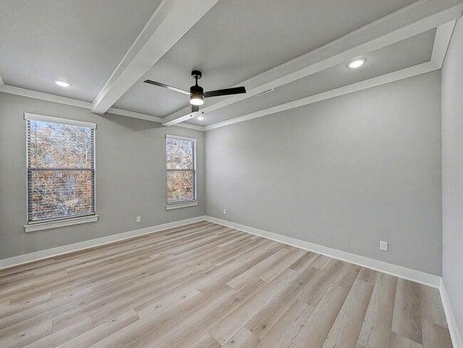 Photo - Tucked Into A Prime Spot In Bella Vista Wi...