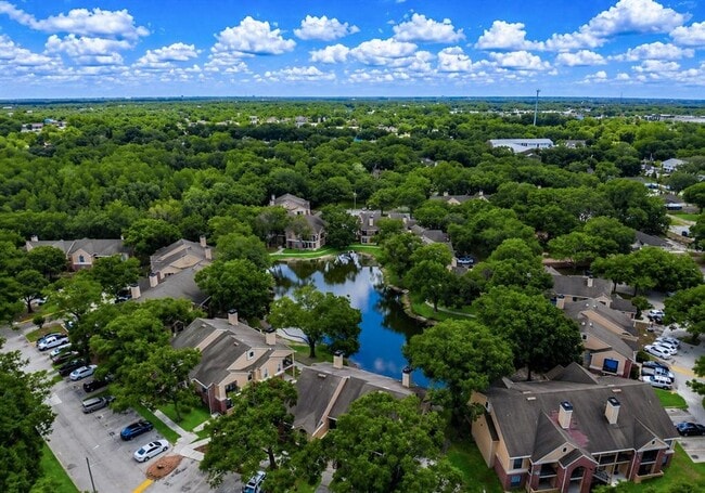 Building Photo - 8645 Fancy Finch Dr Unit 104