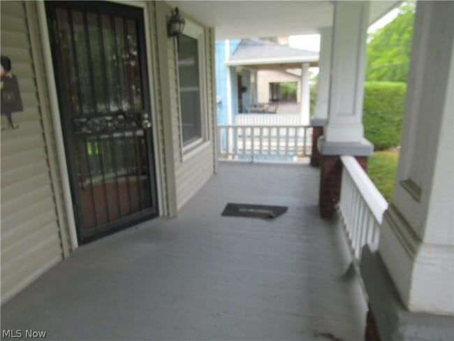 Photo - 1520 Ridgewood Ave