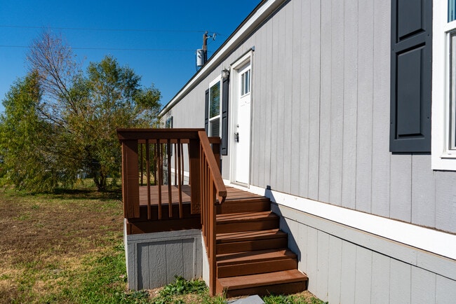 Photo - 114 Shady Grove Dr