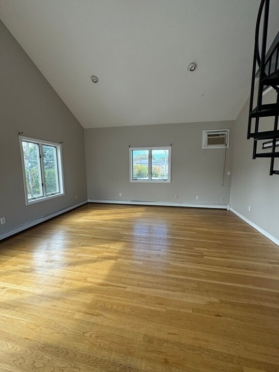 4 Stephen St Apartment Unit 2 New Bedford, MA