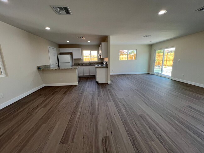 Photo - 3608 W Bonanza Rd