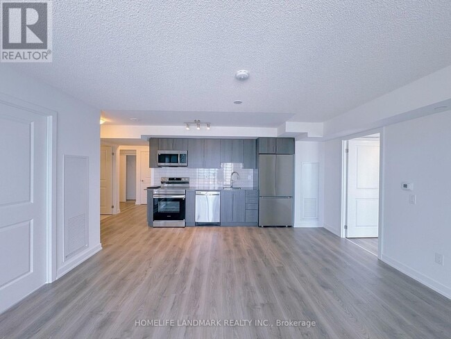 Photo - 1010 Sandy Beach Rd Unité 911