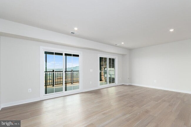 Building Photo - 1687 Dunnington Pl