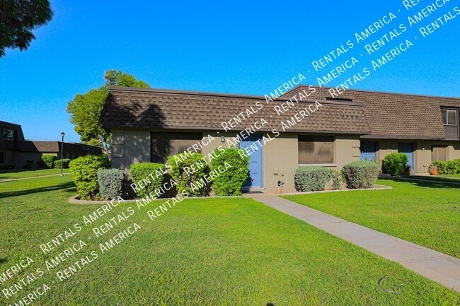 Building Photo - 5005 S Willow Dr Rental