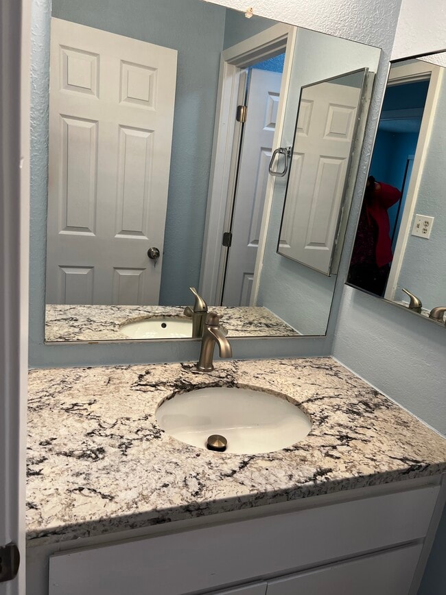 2450 Lymbery St Unit 132