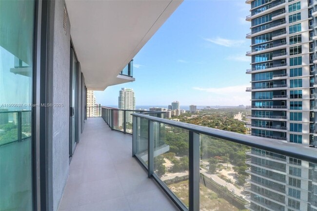 Photo - 1300 S Miami Ave Unidad 2706