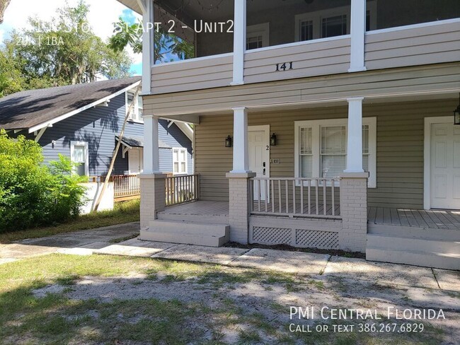 Historic Deland 2 Bedroom 1 Bath in a Grea... - Historic Deland 2 Bedroom 1 Bath in a Grea... Apartamento Unidad 2