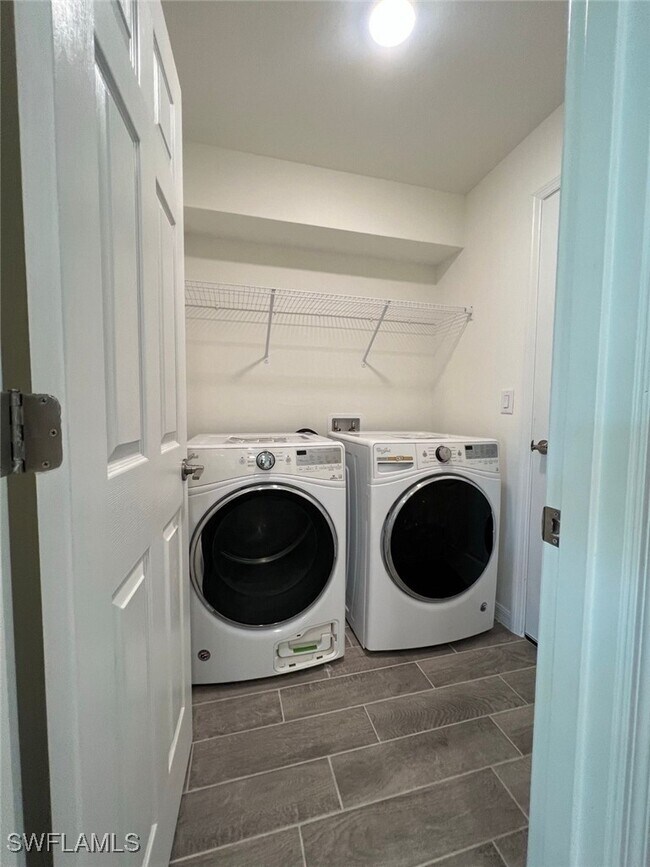 Photo - 4129 NE 20th Pl