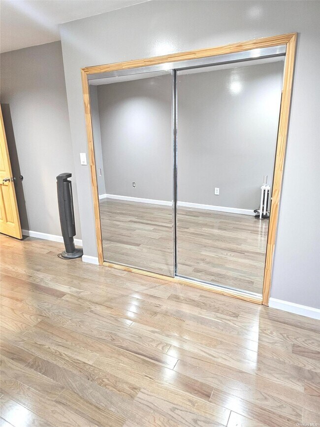 Photo - 96-02-96101 101st Ave Unit 1