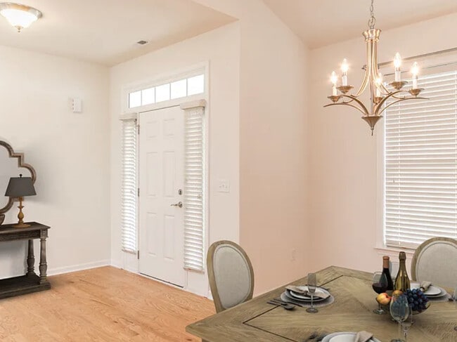 Photo - 12 E Swift Creek Rd