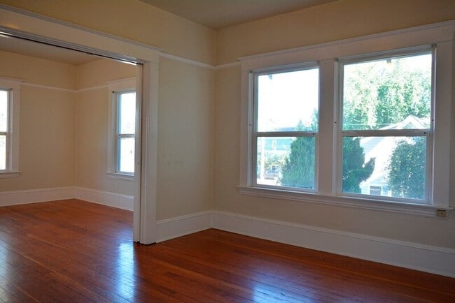 Photo - 3956 N Albina Ave