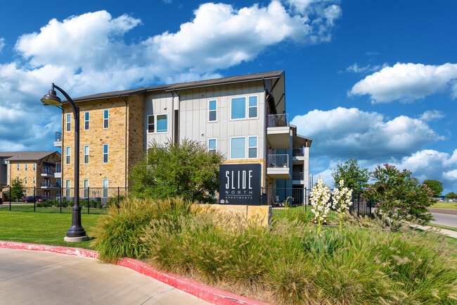 Photo - Slide North Apartments 11