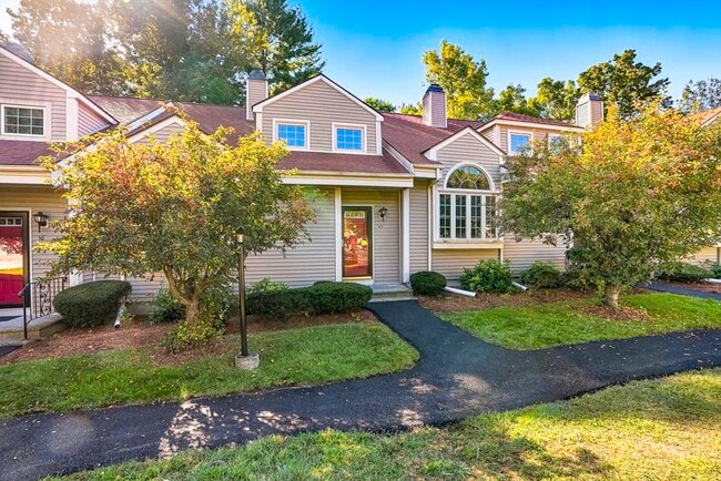 Building Photo - 237 South St