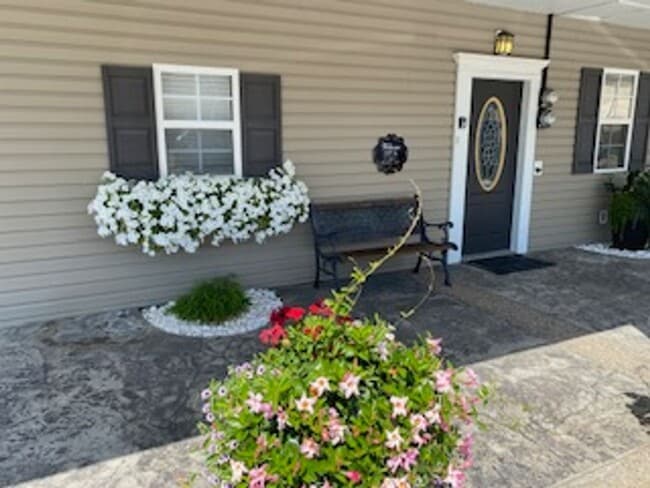Building Photo - SDP Unit 117 A Rental
