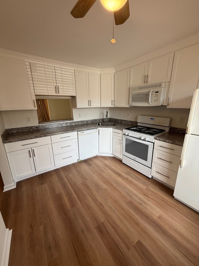 Photo - 32 Cherokee Dr