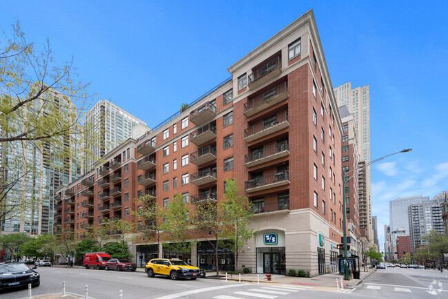 Building Photo - 33 W Huron St Unit 301 Rental