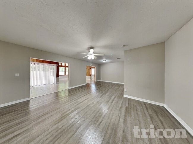 Photo - 14314 Ravenwood Ln