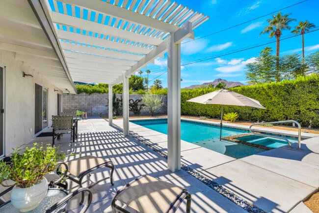 Photo - 37535 Melrose Dr