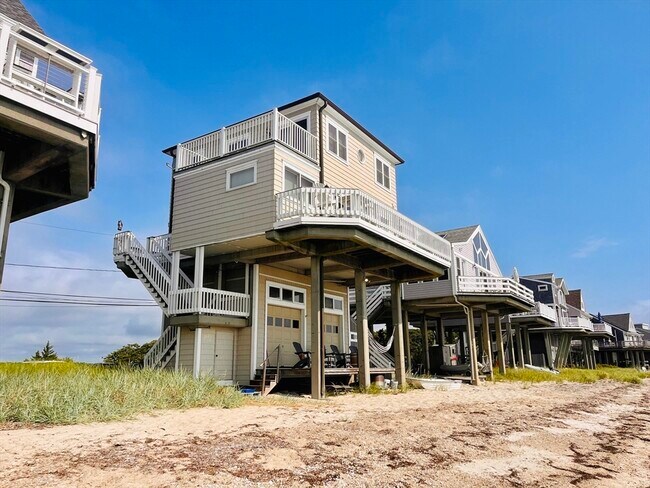 Photo - 29 Cove St