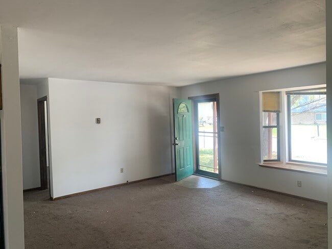 Photo - 805 N Austin St