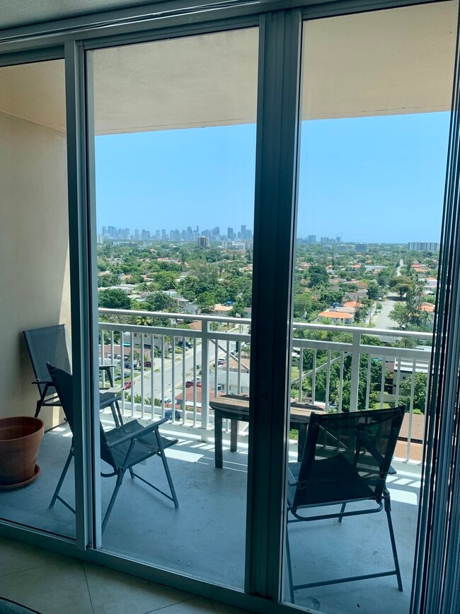 Photo - 2665 SW 37th Ave Unit 1503