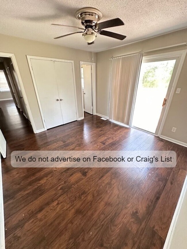 Photo - LaGrange- Decatur Drive