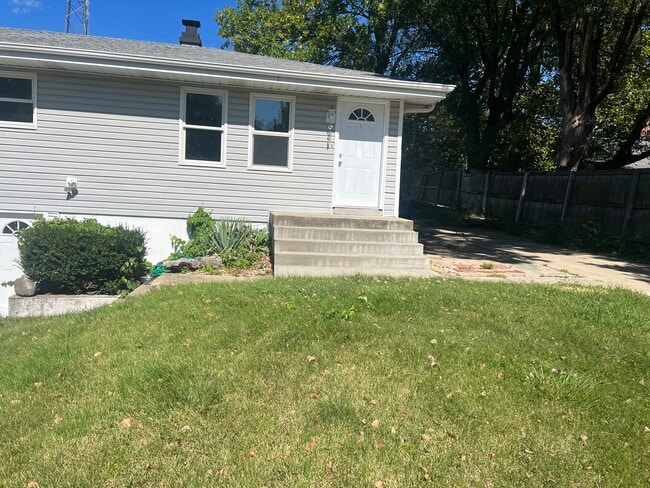Photo - 12 Dennis Dr