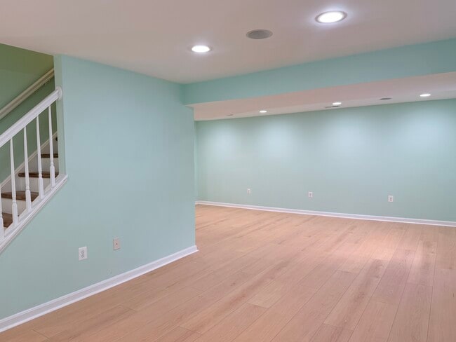 Photo - 20323 Snowpoint Pl