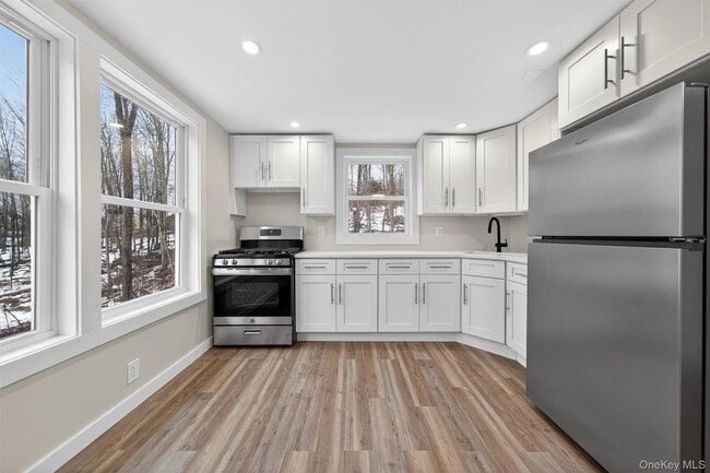 Photo - 303 Main St Unit 2L