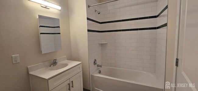 Photo - 211 Henderson Rd Unit 2213