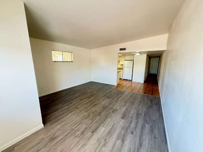 Photo - 2513 E Kings Ave Unit B