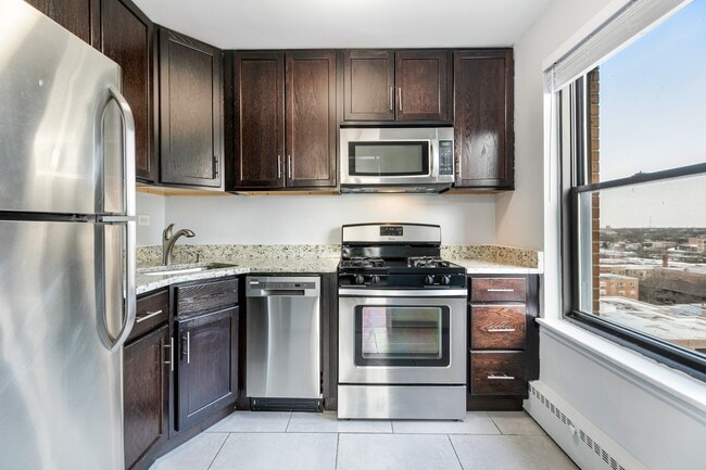 Photo - 5858 N Sheridan Rd Unit 1201