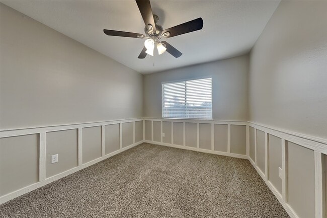 Photo - 28807 Fox Lynn Dr