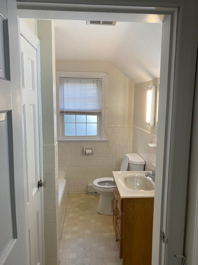 Photo - 15 Cedar St Unit 2