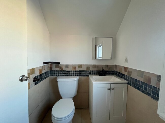 Photo - 89 W 20th St Unit 3