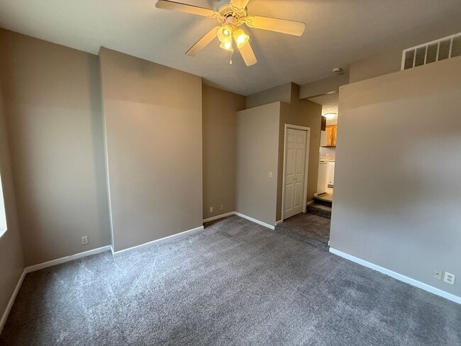 Photo - Columbia Square Apartments
