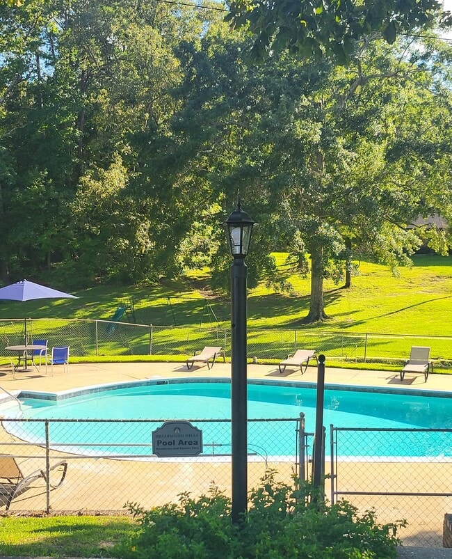 Photo - Briarwood Hills Apartments