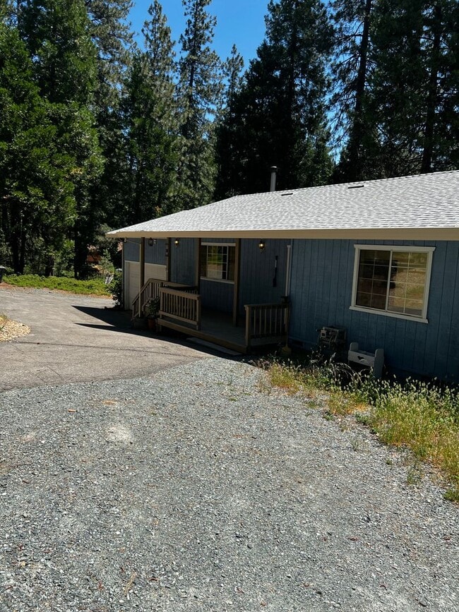 Photo - Pioneer Home