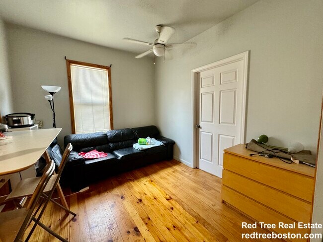 Photo - 252 Cypress St