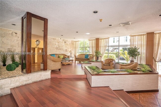 Photo - 4675 W 18th Ct Unit 1111