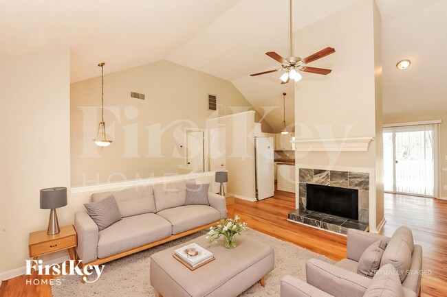 Photo - 382 Scenic Ln