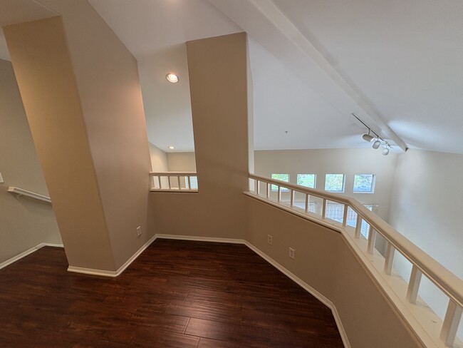 2634 Dunstan Dr
