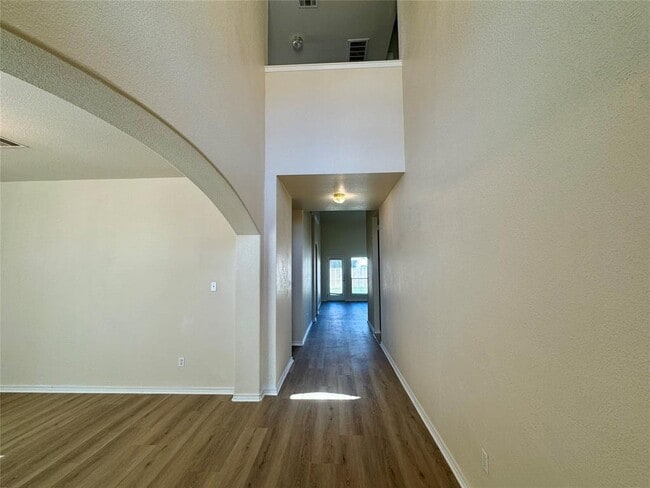 Photo - 18700 Windless Way