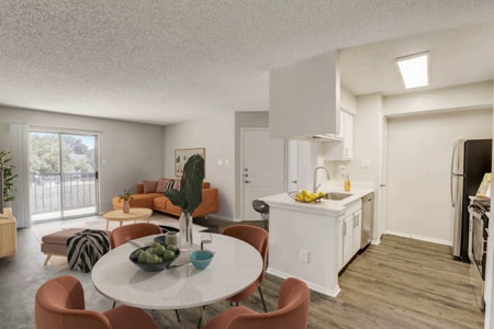 Photo - Oaks at Duck Creek