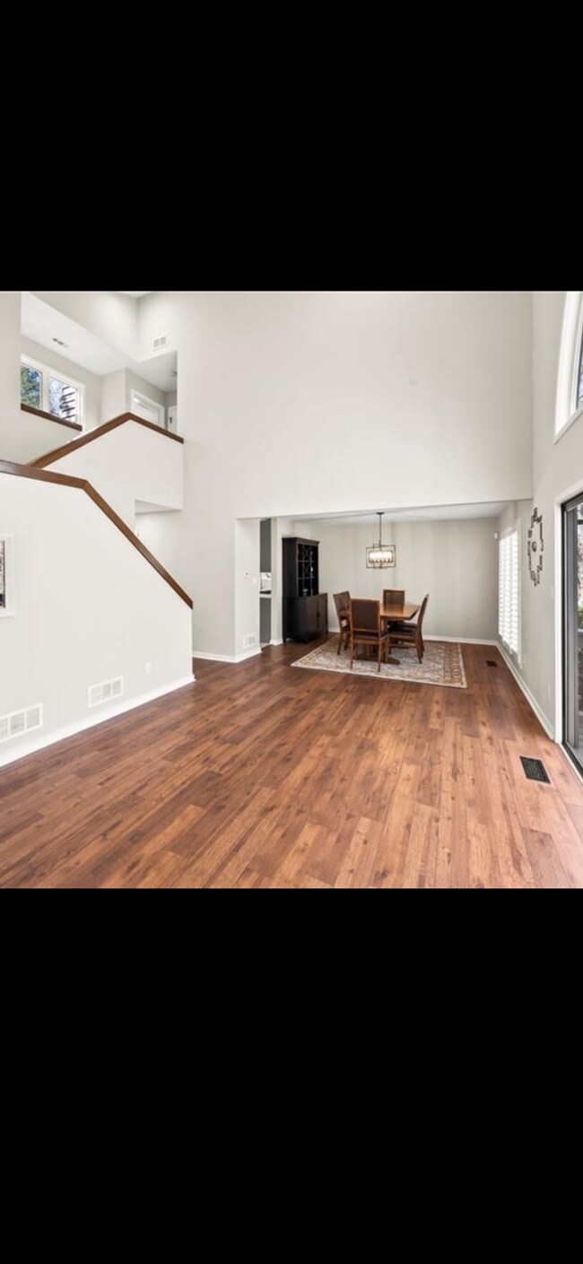 Photo - 3001 Lookout Ct