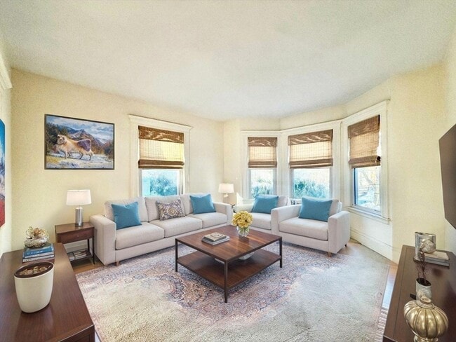 Photo - 44 Gray St Unit 1