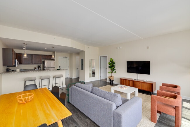 1BR, 1BA - 978SF - Living Room/Kitchen - Head House Flats