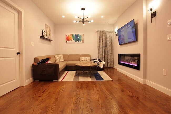 Photo - 291 Main St Unidad 3